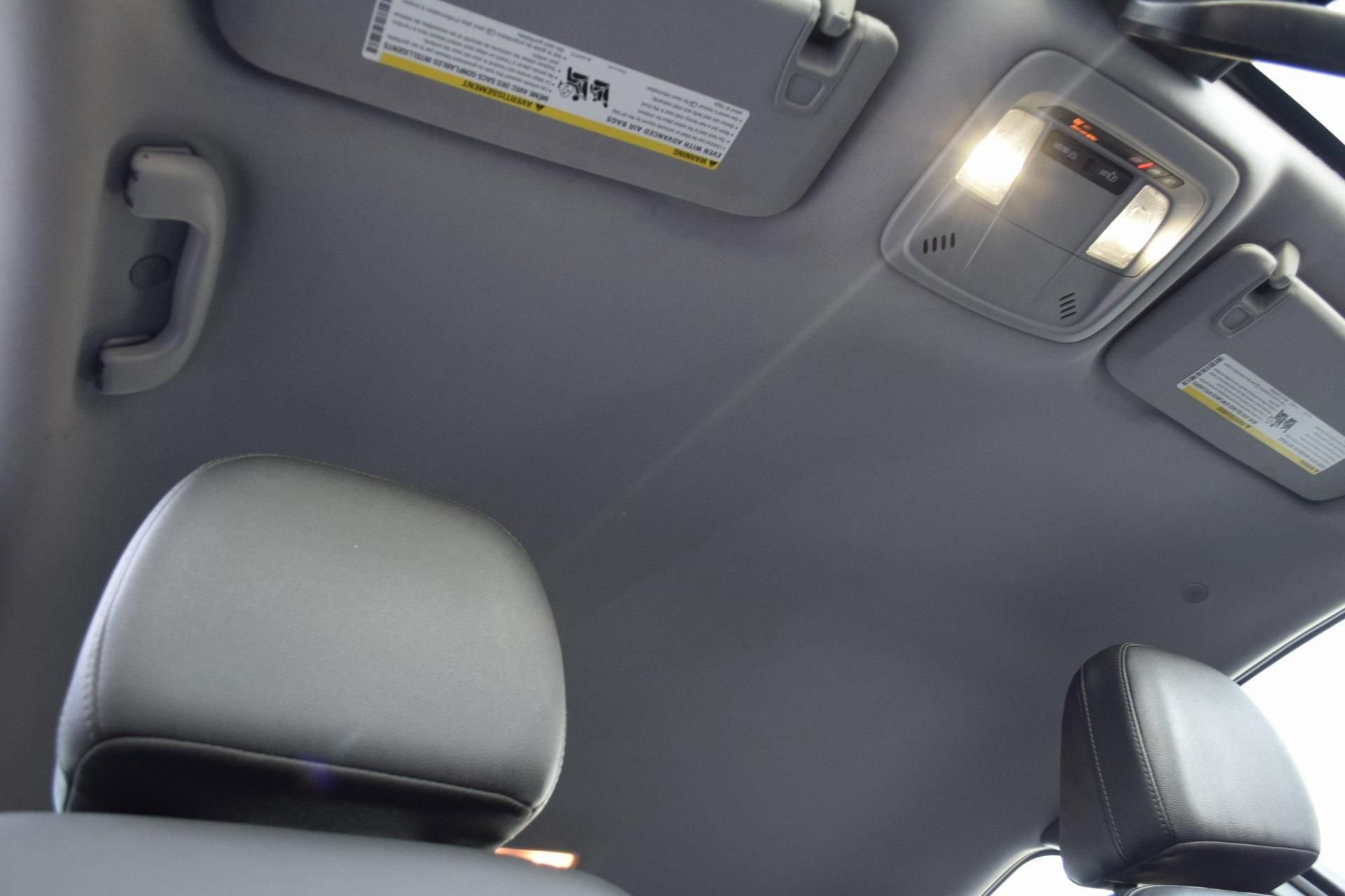 Used 2024 Chevrolet Malibu LT image 23