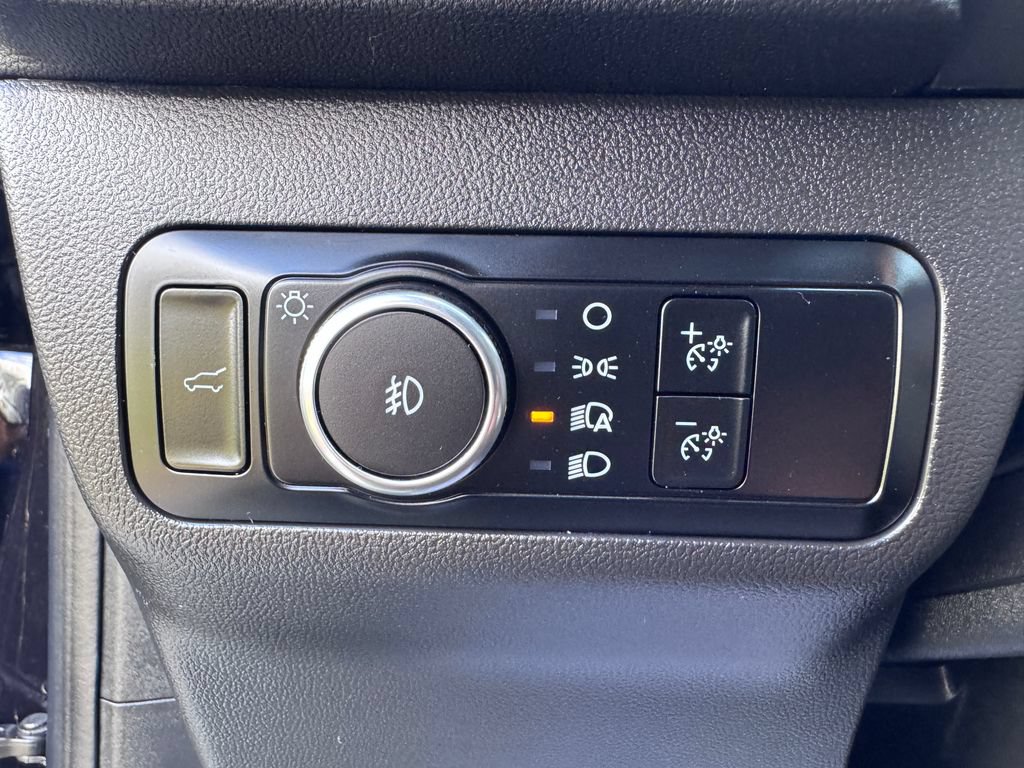 Certified 2023 Ford Escape ST-Line Elite w/ Premium Technology Package AWD/4WD image 28