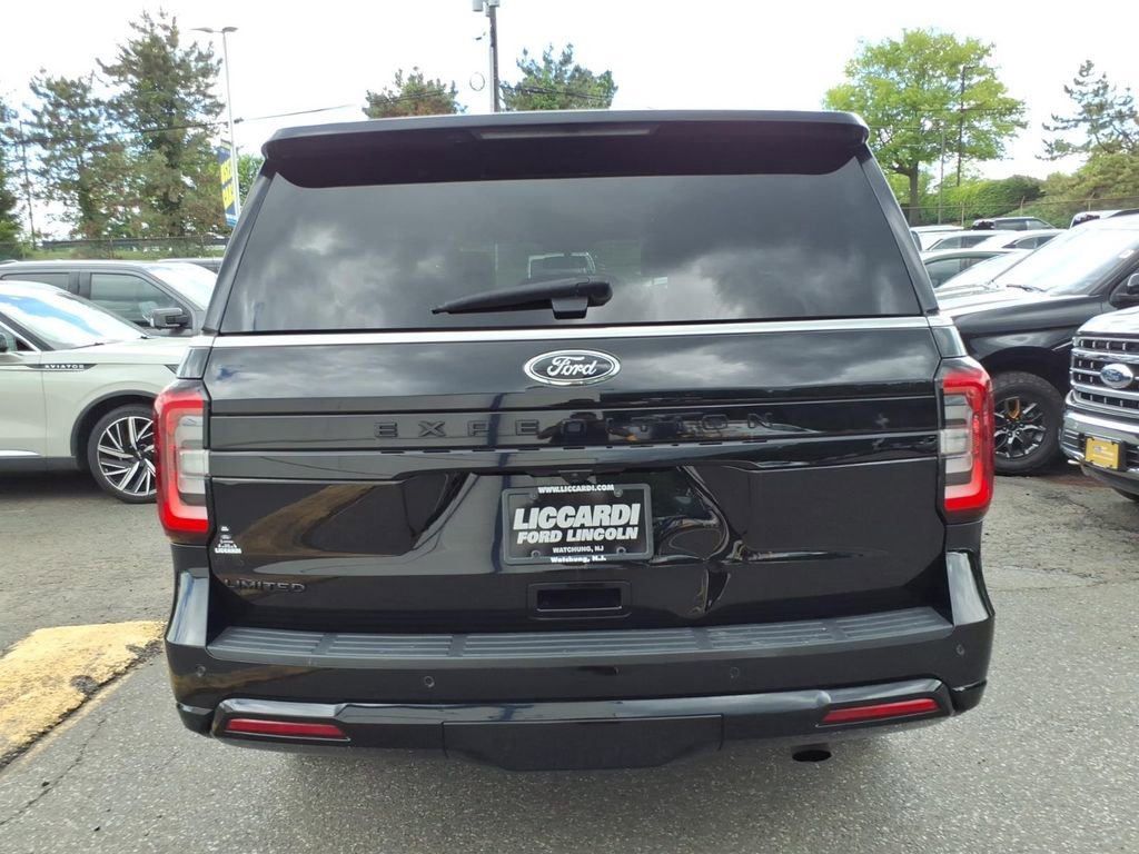 Certified 2023 Ford Expedition Limited AWD/4WD image 5