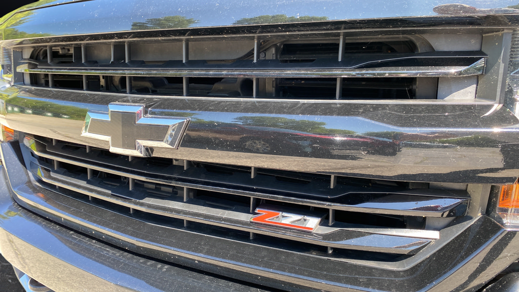 Used 2018 Chevrolet Silverado 1500 LT w/ All Star Edition AWD/4WD image 41