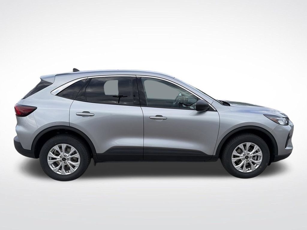 Certified 2023 Ford Escape Active w/ Tech Pack #1 AWD/4WD image 9