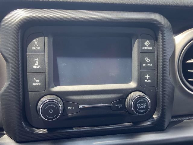 Used 2020 Jeep Wrangler Sport AWD/4WD image 26