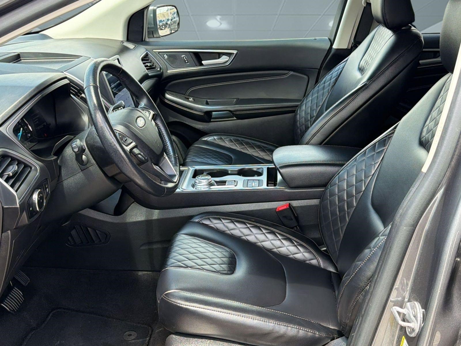 Certified 2023 Ford Edge Titanium AWD/4WD image 5