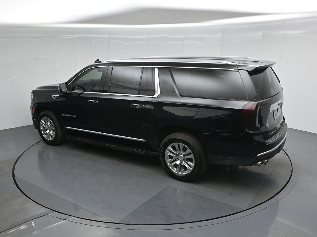 Used 2021 GMC Yukon XL Denali AWD/4WD image 42