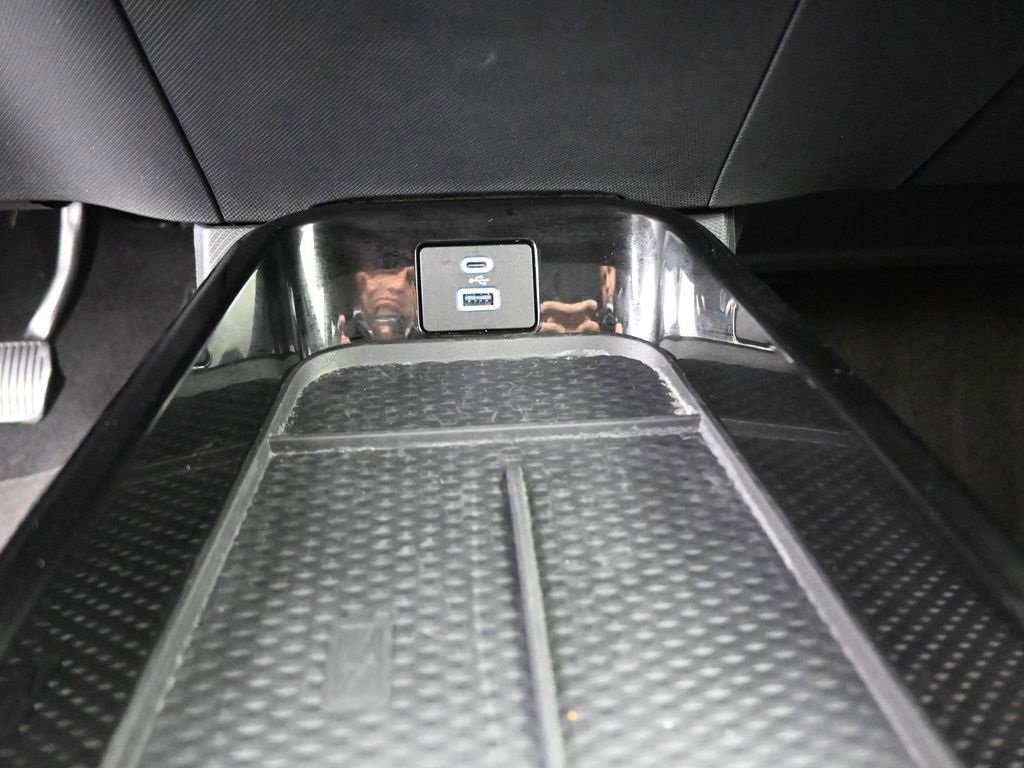 Certified 2021 Ford Mustang Mach-E Select w/ Comfort/Technology Package image 6