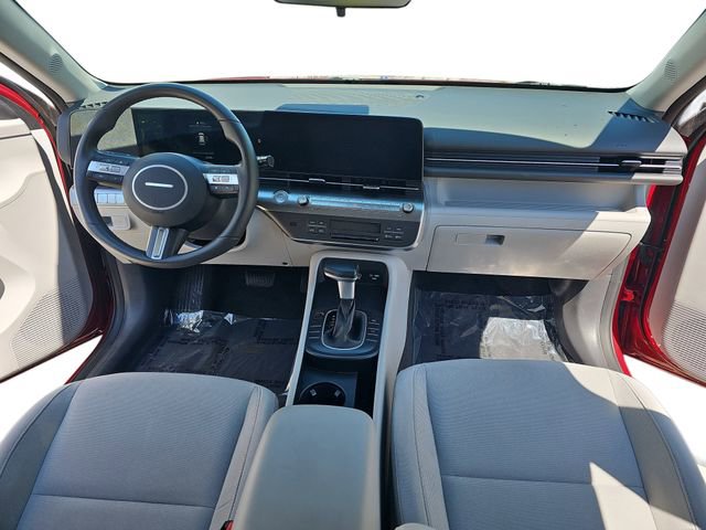 Used 2025 Hyundai Kona SEL FWD image 9