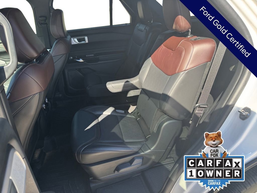 Certified 2024 Ford Explorer Platinum w/ Technology Package image 19