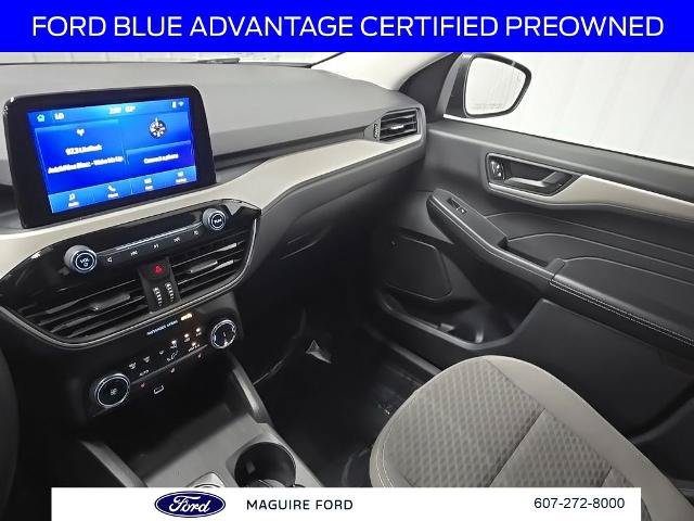 Certified 2022 Ford Escape SE w/ Cold Weather Package AWD/4WD image 29