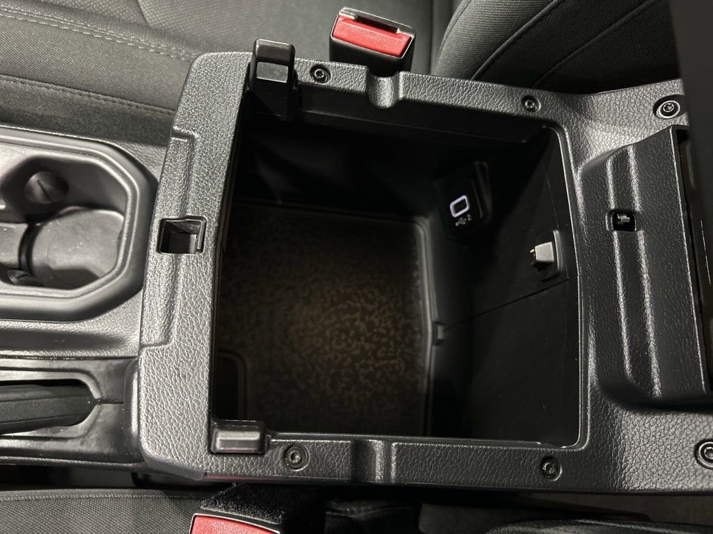 Used 2023 Jeep Wrangler Sahara w/ Cold Weather Group image 24