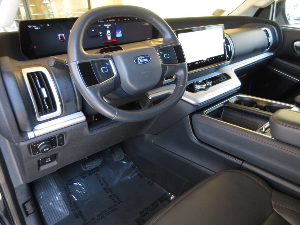 Certified 2025 Ford Expedition Max Active AWD/4WD image 13