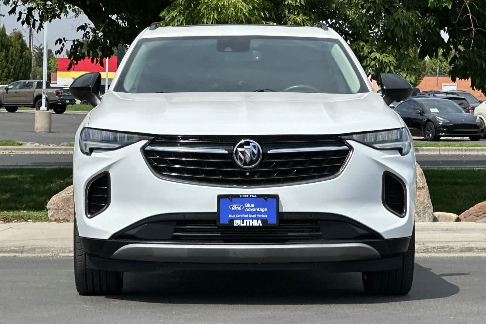 Used 2022 Buick Envision Essence w/ Technology Package I FWD image 10