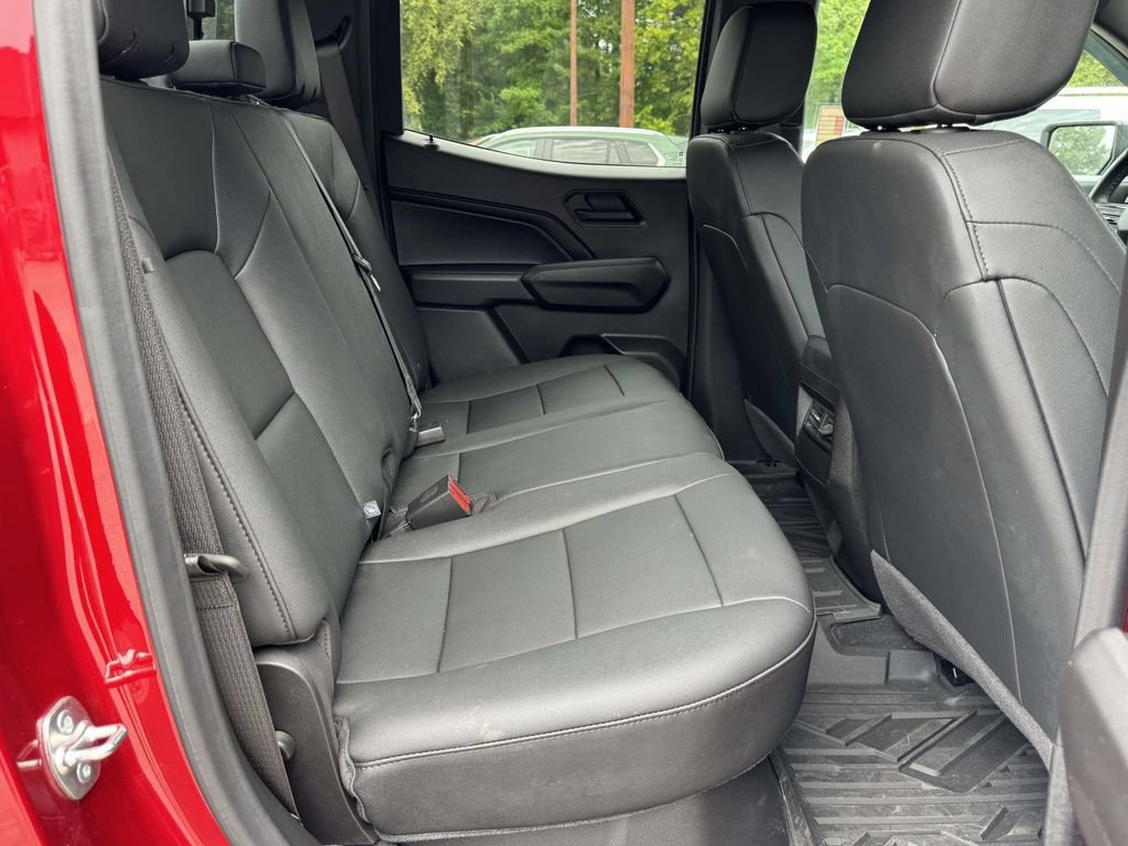 Used 2025 Chevrolet Colorado Trail Boss AWD/4WD image 16