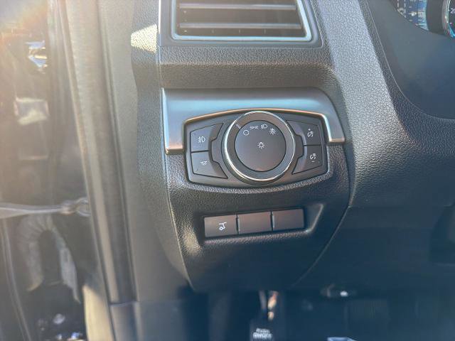 Certified 2018 Ford Explorer XLT w/ Equipment Group 202A AWD/4WD image 21