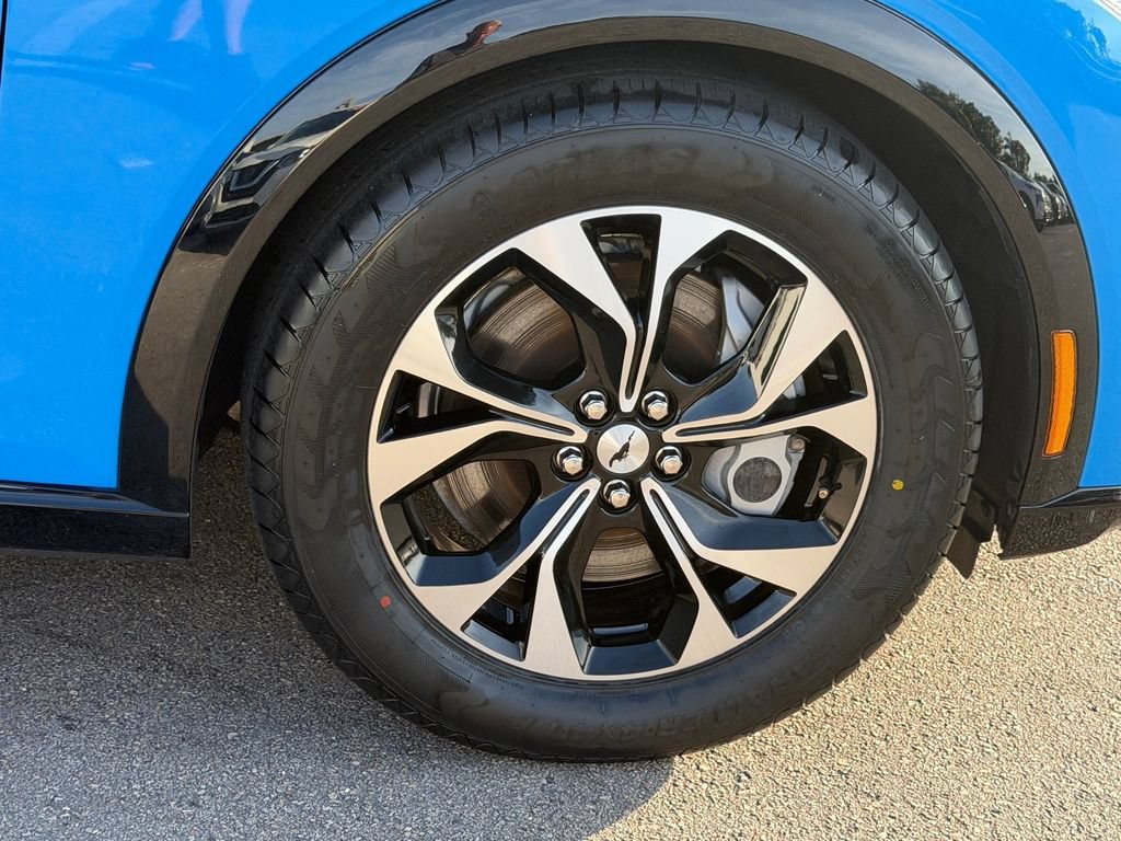 Certified 2023 Ford Mustang Mach-E Premium RWD image 9