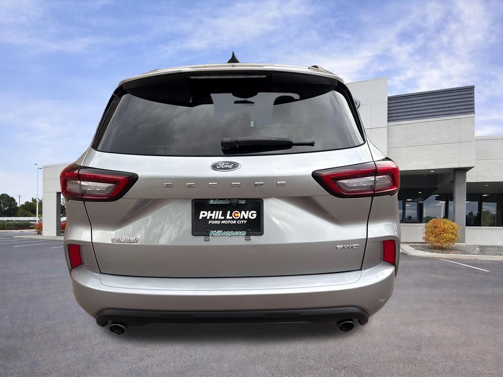 Certified 2024 Ford Escape ST-Line AWD/4WD image 7