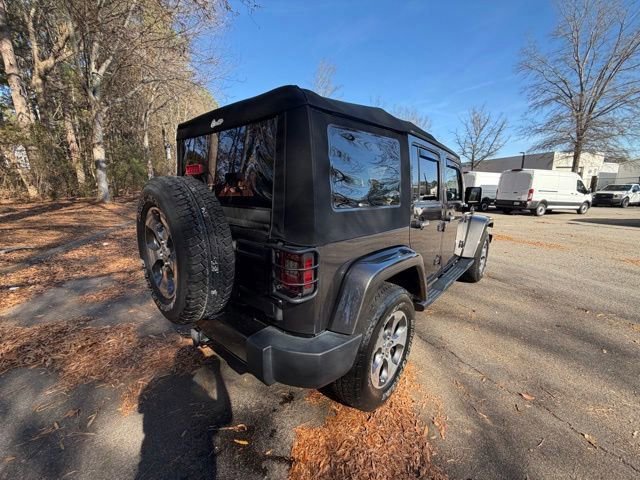 Used 2017 Jeep Wrangler Unlimited Sahara w/ Max Tow Package image 5