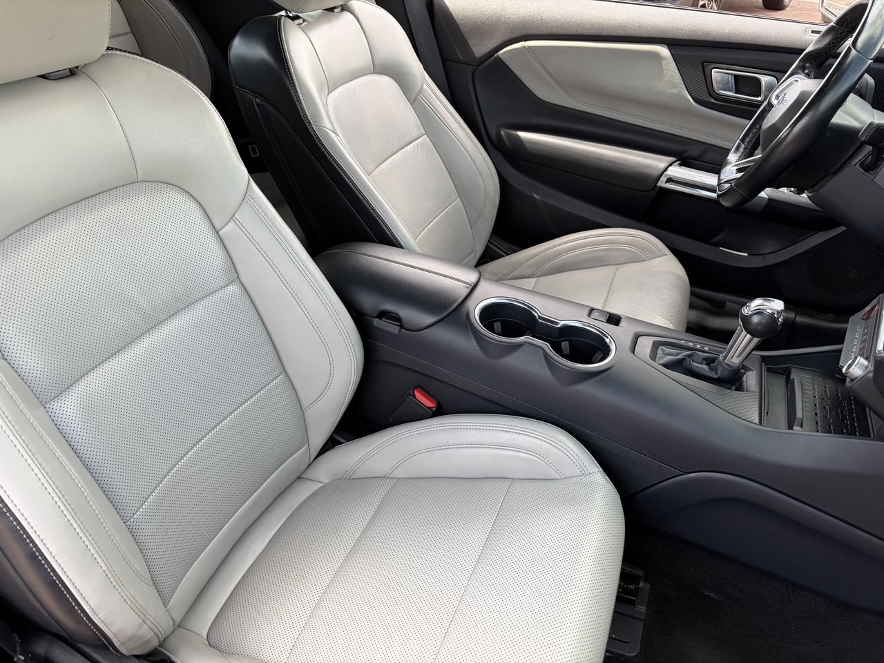 Certified 2024 Ford Mustang Premium RWD image 11