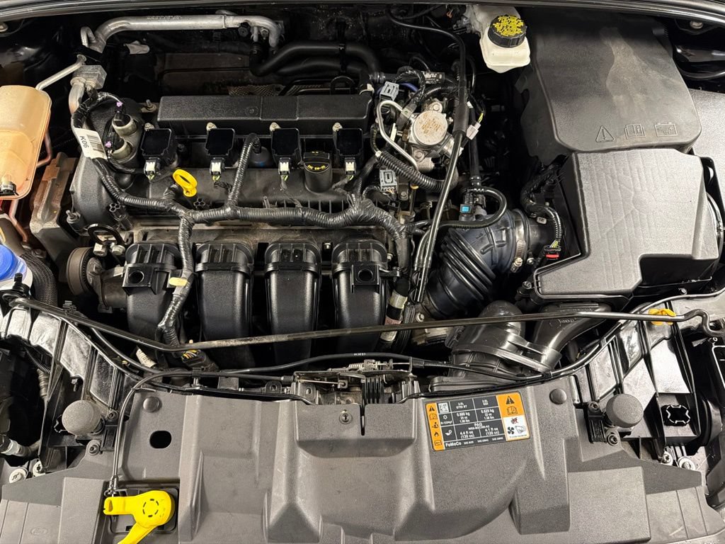Certified 2018 Ford Focus SE w/ Cold Weather Package FWD image 27