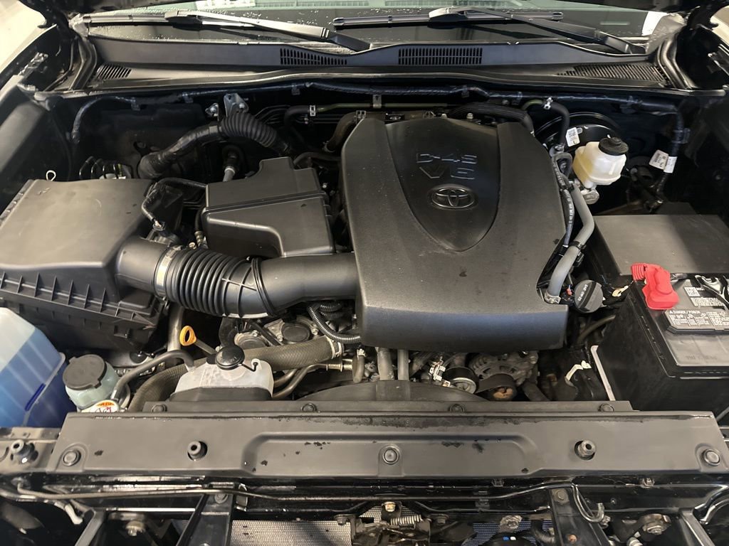 Used 2023 Toyota Tacoma SR image 21