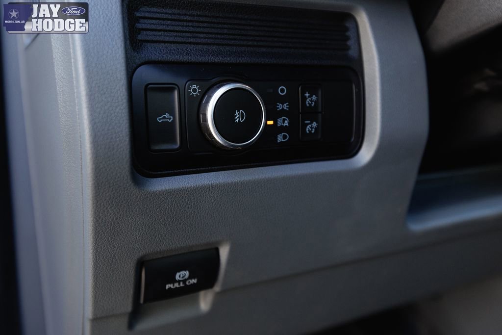 Certified 2025 Ford F450 XLT w/ 360-Degree Camera Package image 21