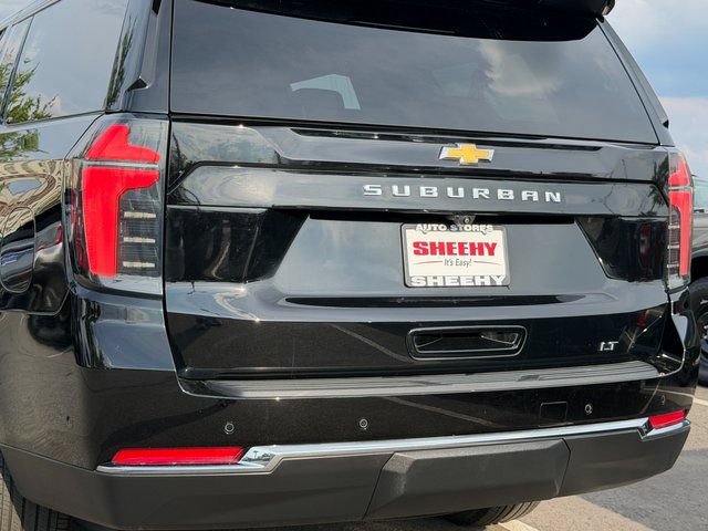 Used 2025 Chevrolet Suburban LT w/ Comfort Package AWD/4WD image 34