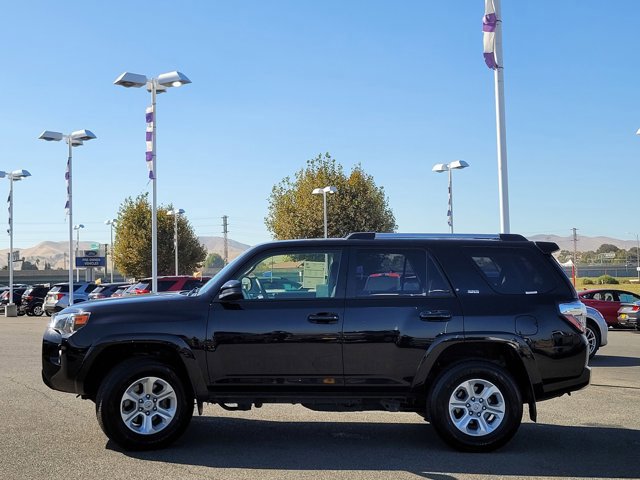 Used 2024 Toyota 4Runner SR5 image 2