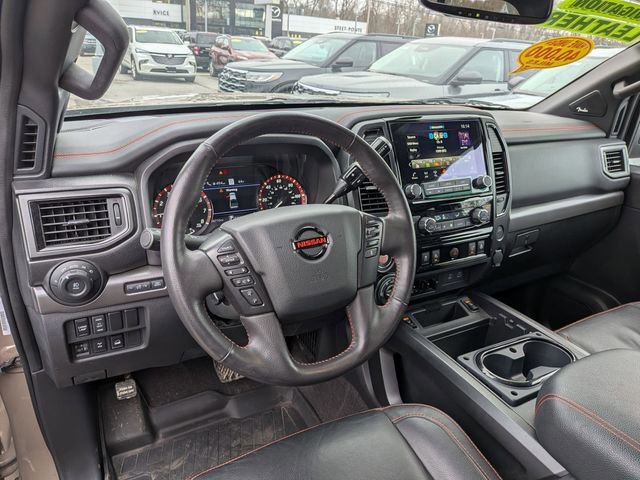 Used 2022 Nissan Titan PRO-4X w/ Pro-4x Convenience Package image 7