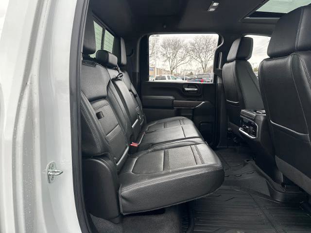 Used 2022 GMC Sierra 3500 Denali w/ Denali Ultimate Package image 32