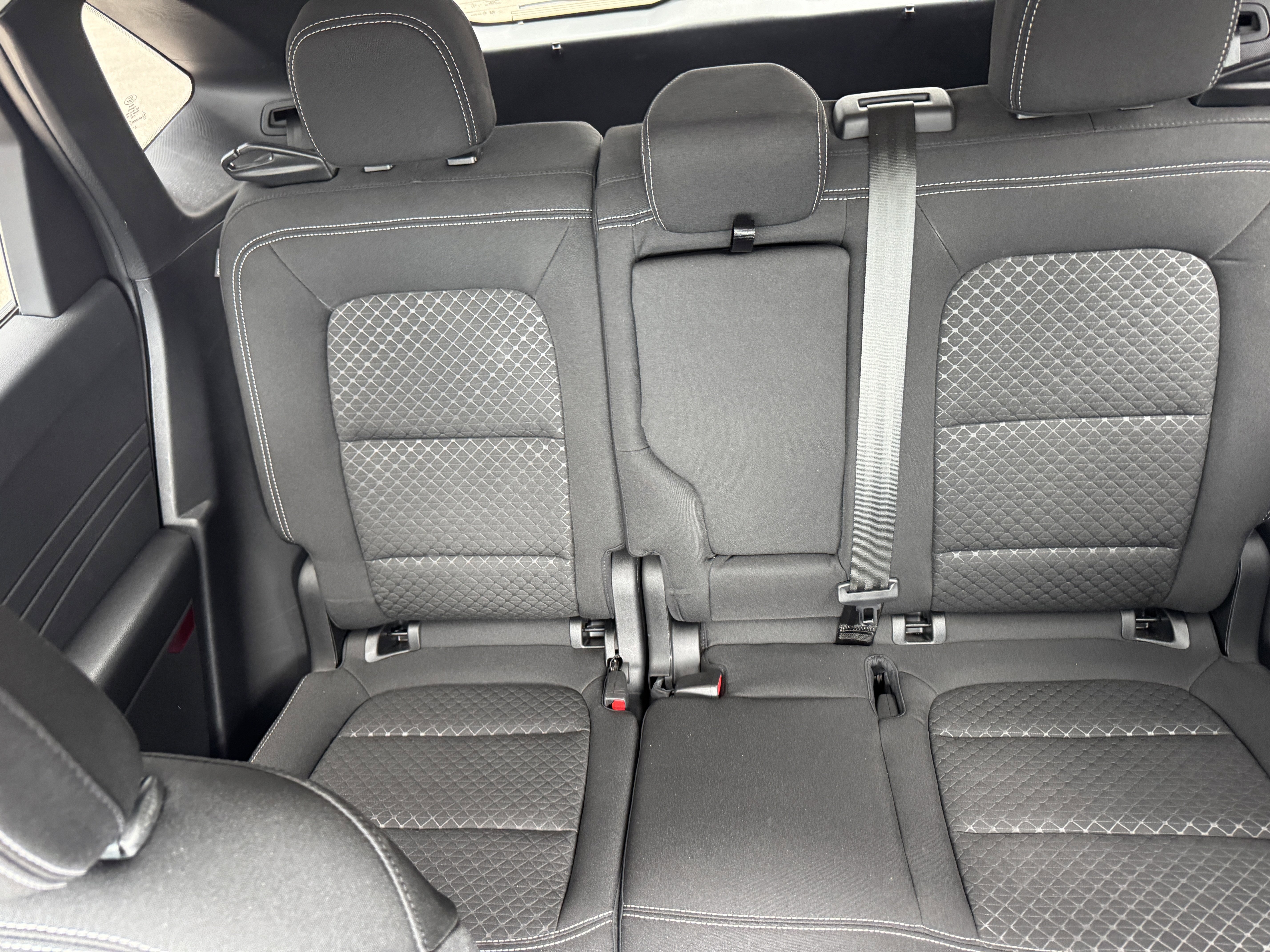Certified 2023 Ford Escape Active AWD/4WD image 12