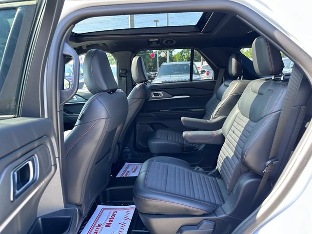 Certified 2026 Ford Explorer ST-Line w/ ST-Line Street Pack AWD/4WD image 9