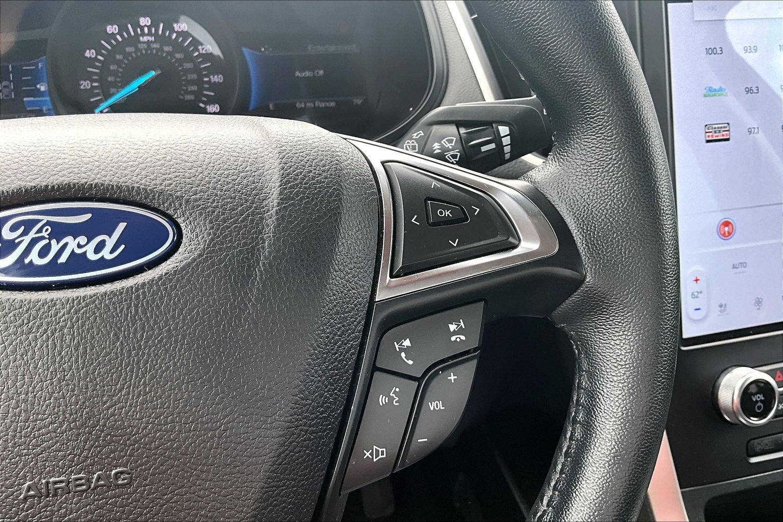 Certified 2024 Ford Edge SEL w/ Convenience Package AWD/4WD image 23
