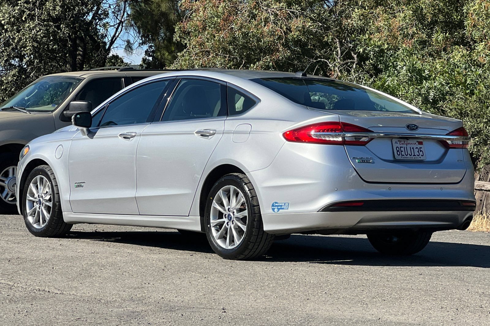 Certified 2018 Ford Fusion Energi SE FWD image 6