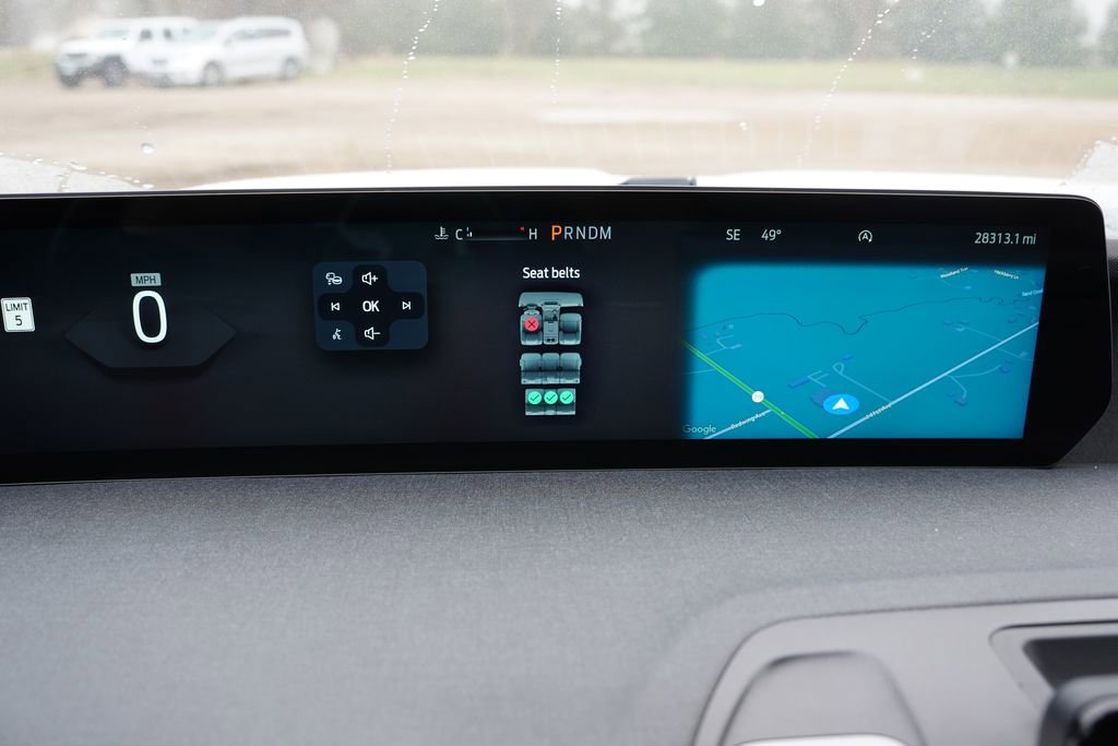 Certified 2025 Ford Expedition Active AWD/4WD image 38