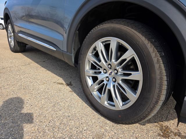 Certified 2025 Ford Explorer Active w/ Active Comfort Package image 42