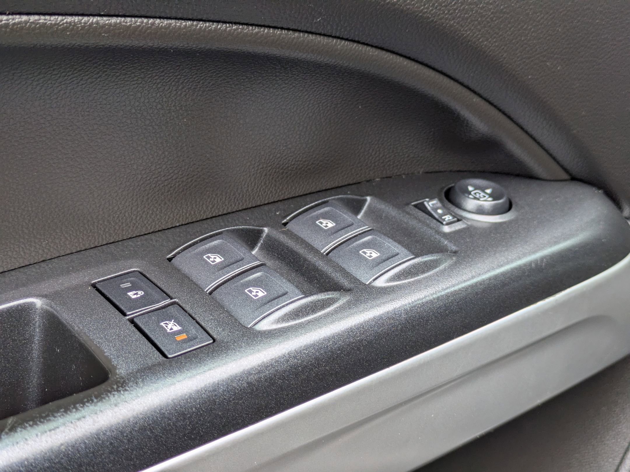 Used 2018 Chevrolet Colorado ZR2 AWD/4WD image 11