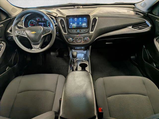 Used 2025 Chevrolet Malibu LS FWD image 19