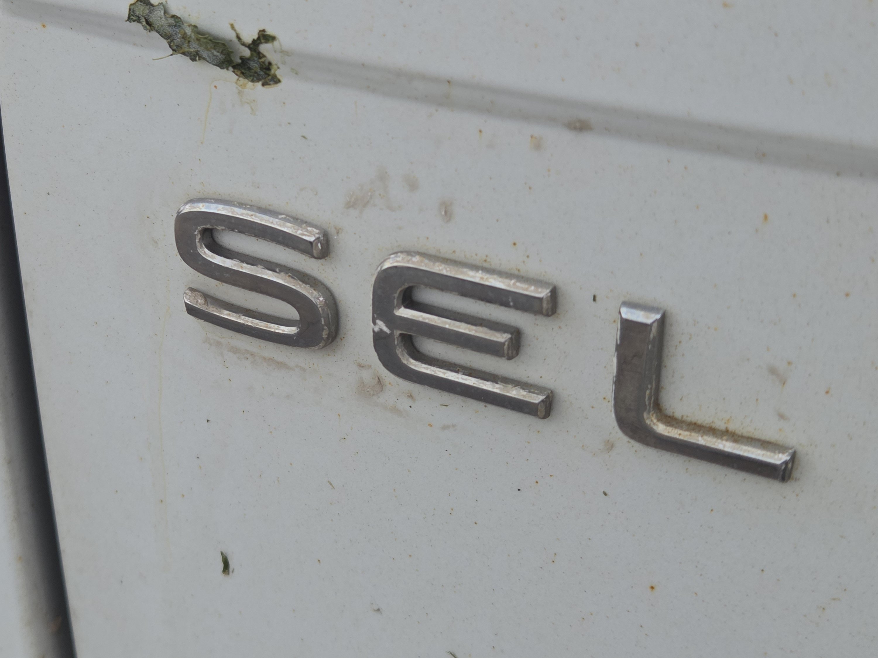 Used 2022 Volkswagen Tiguan SEL R-Line AWD/4WD image 28