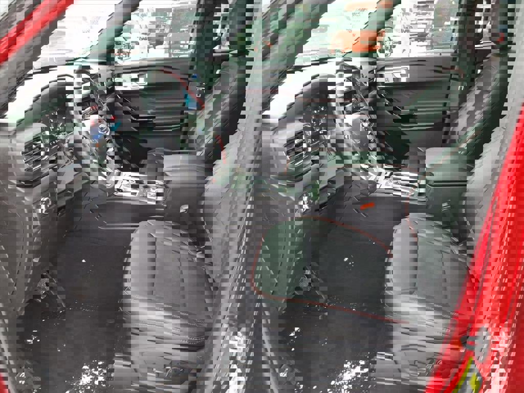 Certified 2022 Ford Explorer ST-Line w/ Class IV Trailer Tow Package image 11