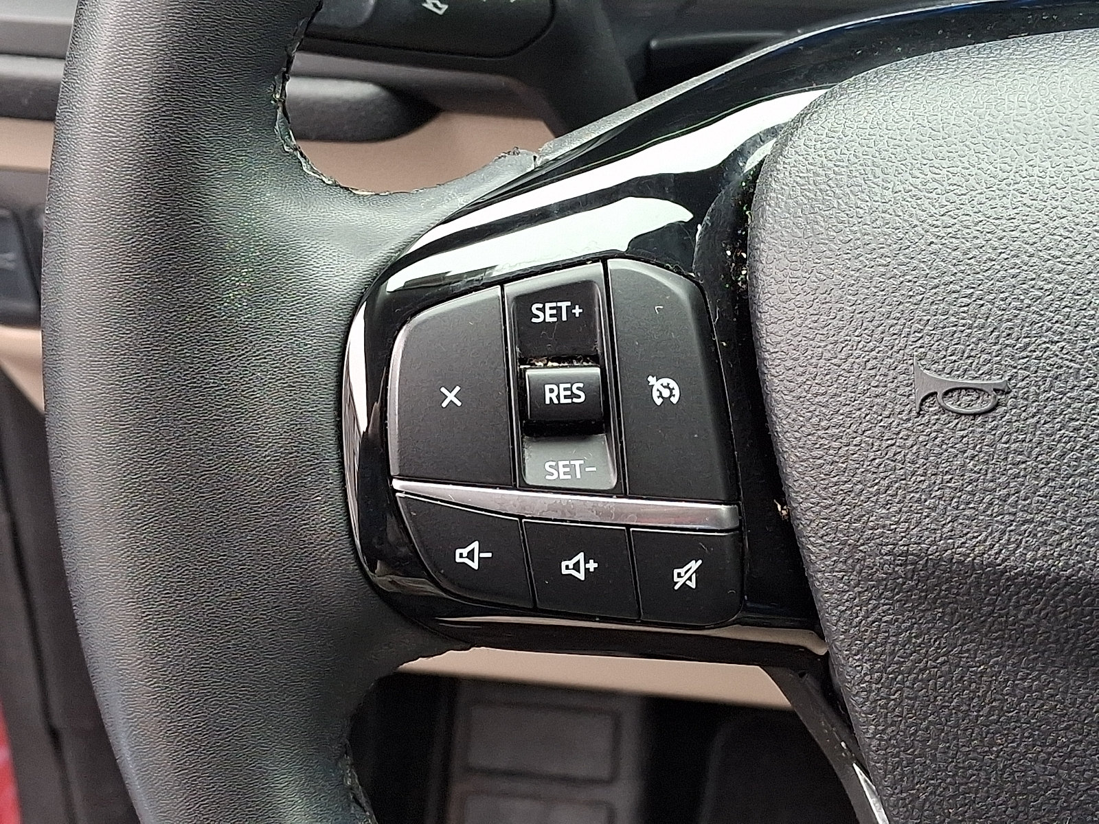 Certified 2022 Ford Escape SEL w/ Technology Package AWD/4WD image 21