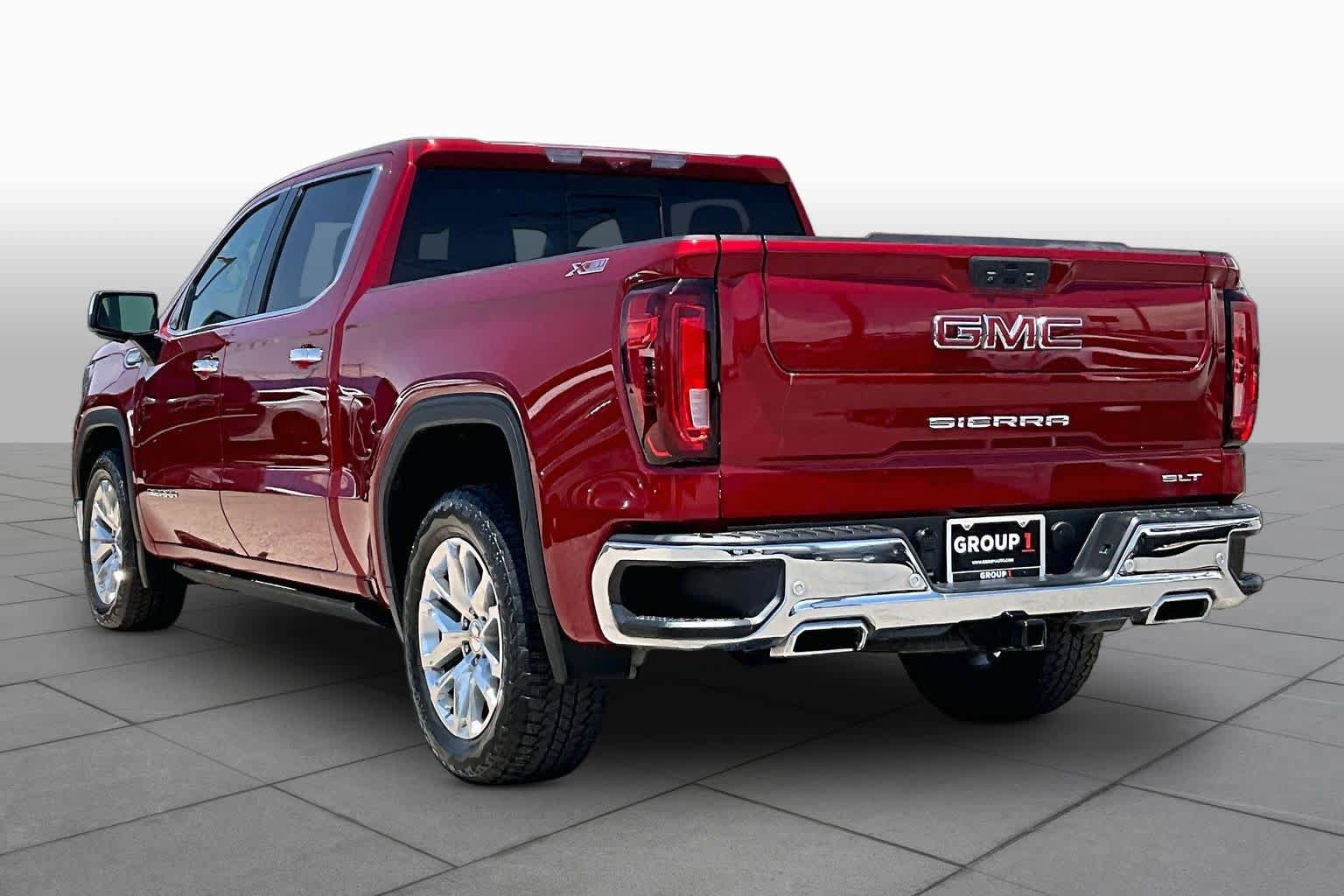Used 2021 GMC Sierra 1500 SLT AWD/4WD image 12