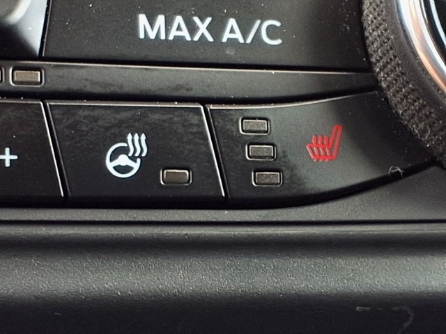 Certified 2023 Ford Maverick Tremor w/ Tremor Off-Road Package AWD/4WD image 3