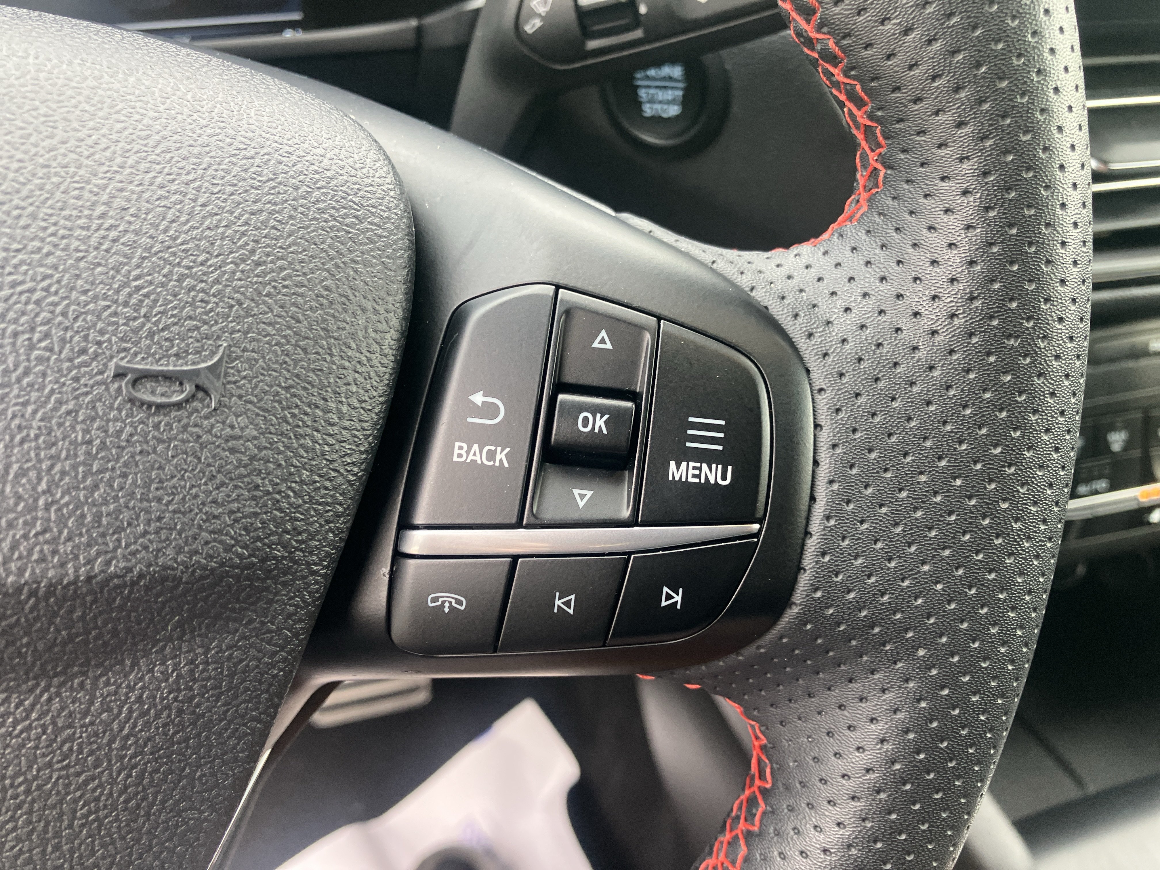 Certified 2023 Ford Escape ST-Line AWD/4WD image 26