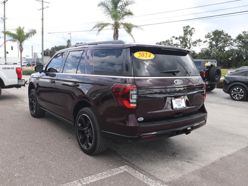 Certified 2024 Ford Expedition Limited RWD image 10
