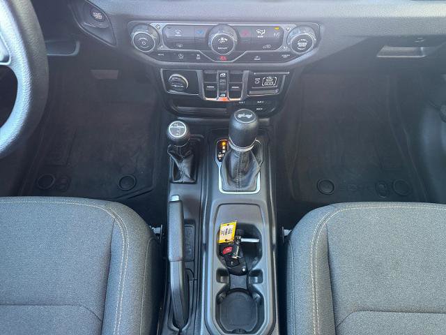 Used 2025 Jeep Wrangler Unlimited Sport AWD/4WD image 11