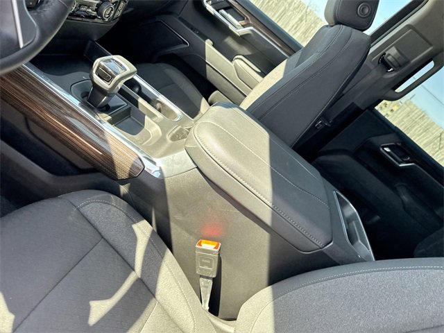 Used 2025 Chevrolet Silverado 1500 LT w/ Z71 Off-Road Package image 27