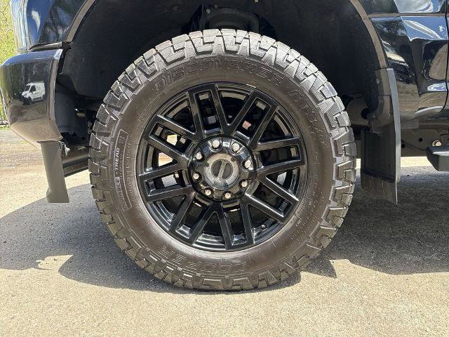Certified 2022 Ford F250 XLT w/ Black Appearance Package AWD/4WD image 10