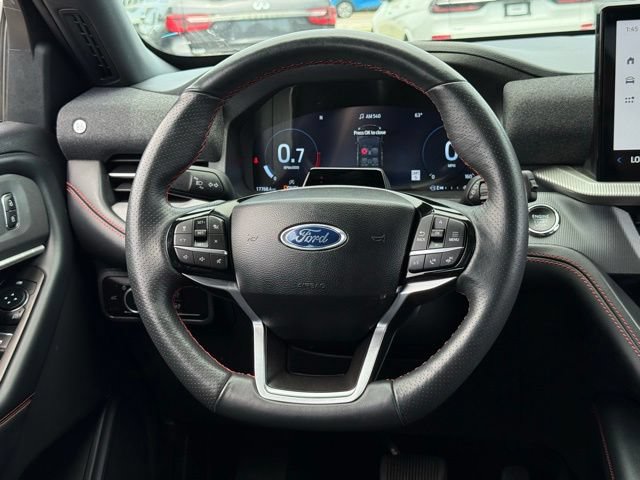 Certified 2025 Ford Explorer ST-Line AWD/4WD image 8
