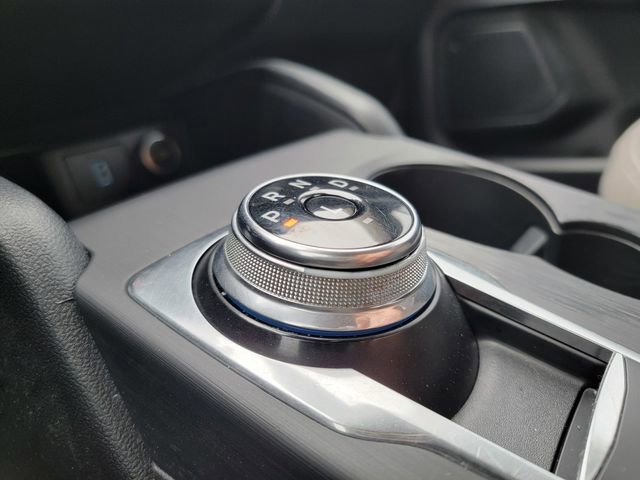 Certified 2020 Ford Escape SE image 29