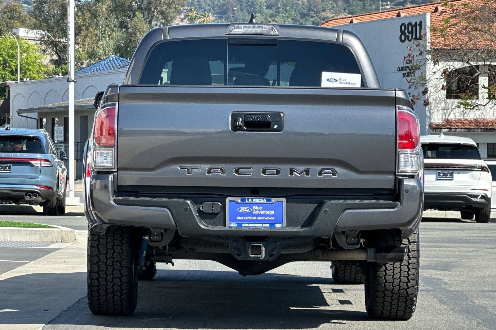 Used 2021 Toyota Tacoma TRD Sport w/ Technology Package RWD image 4