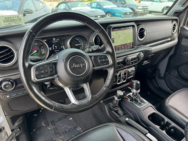 Used 2023 Jeep Wrangler Unlimited Sahara w/ Cold Weather Group image 10